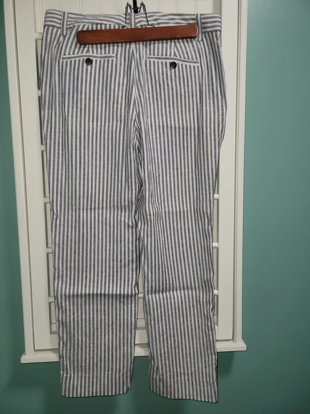 Banana Republic NWOT Women’s Avery Black/White Striped Pants Size 8